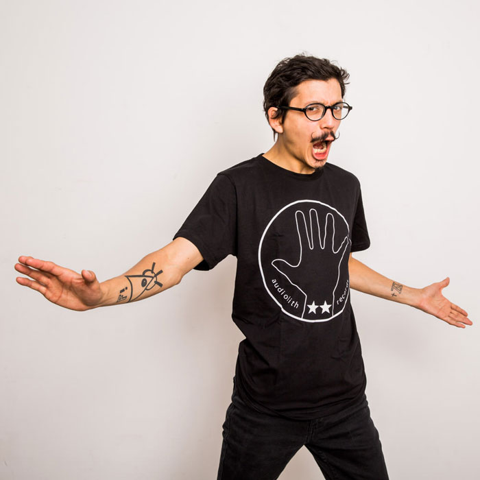 NEUE SHIRTS UND SWEATER VON AUDIOLITH
