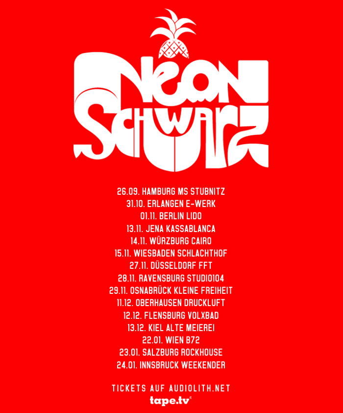 Neonschwarz auf gro&szlig;er Herbst-Tour