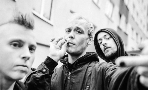 Ostberlin Androgyn - "Flashbacks" Single & Video