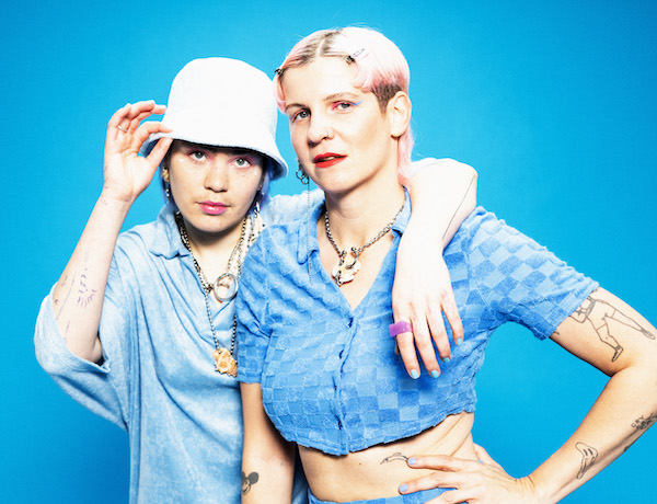 Gigolo Tears feat. LILA SOVIA - Surf meine Feelings