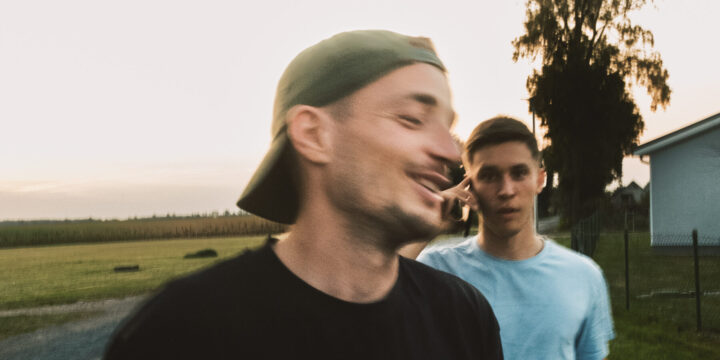 Hinterlandgang veröffentlichen ihre neue Single "Ein Call reicht"